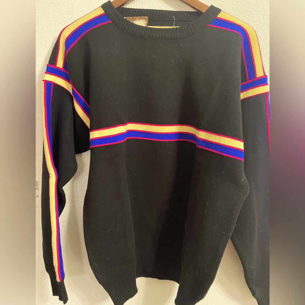 Hardwood & Pine Vintage men's sweater size Large black w/blue & cream stripes